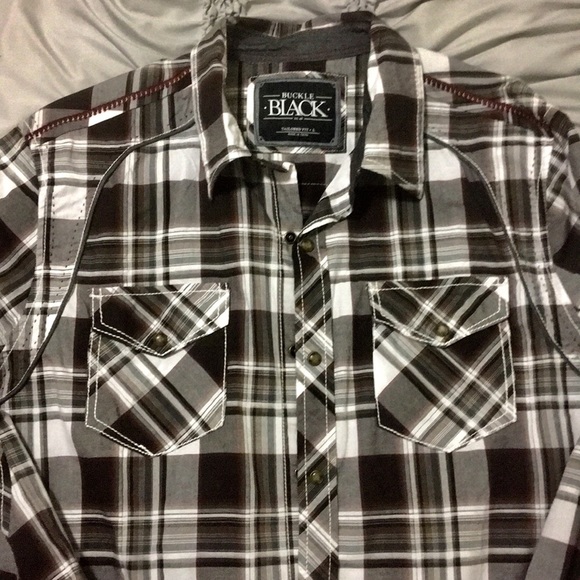 Buckle Other - LIKE NEW BUCKLE BLACK long sleeve snap shirt